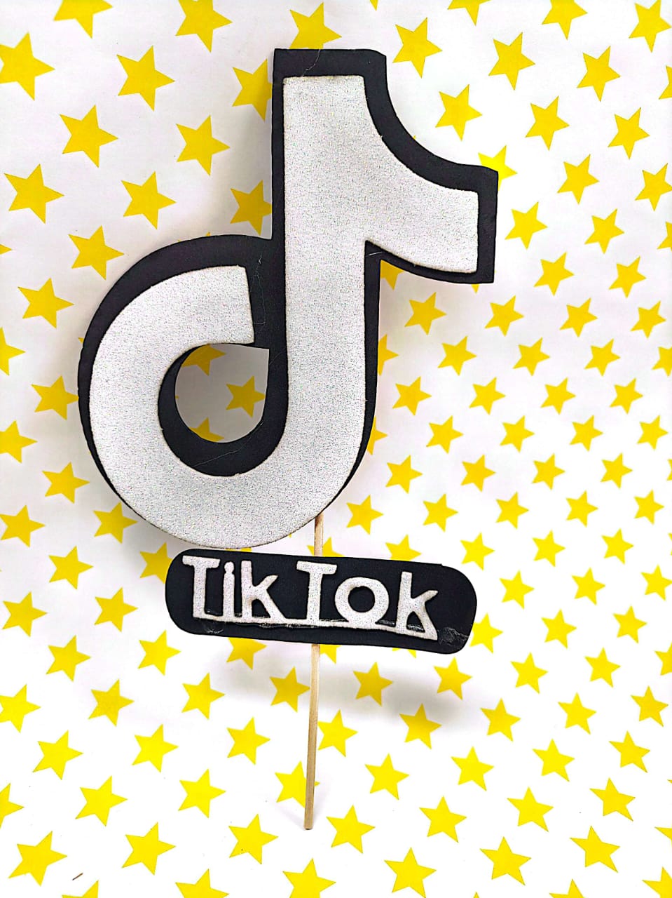 ADORNO GOMA EVA  X UNIDAD [Tik Tok]