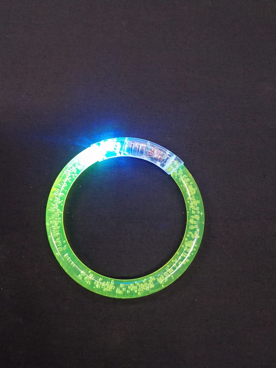 PULSERA ACRILICA CON LUZ  YJ0354