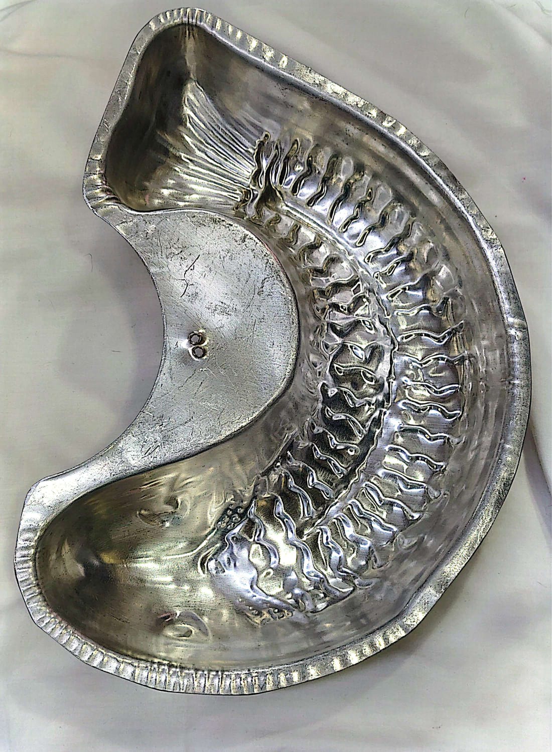 MOLDE CON FORMA PESCADO